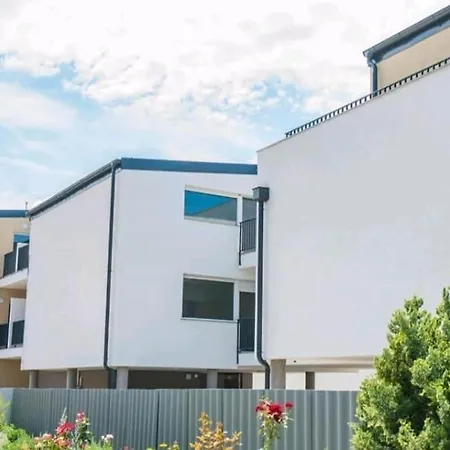 Appartement Golden Beach Apartman